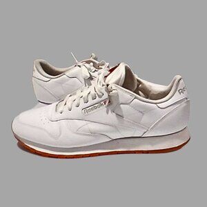 Reebok Mens Classic Leather Sneakers Size 13 Running Gym Workout Gum Sole GT0952